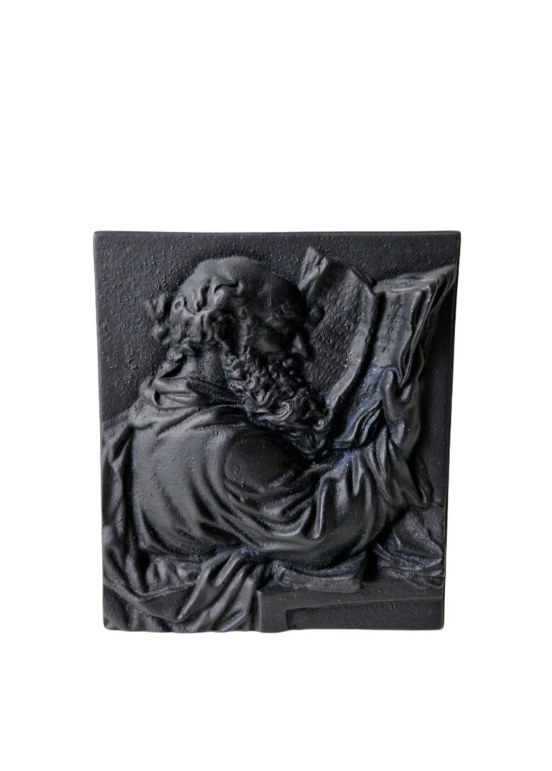 Reljefa plāksne “Zinātnieks” 