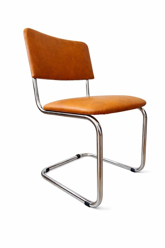 Retro mākslīgās ādas krēsls