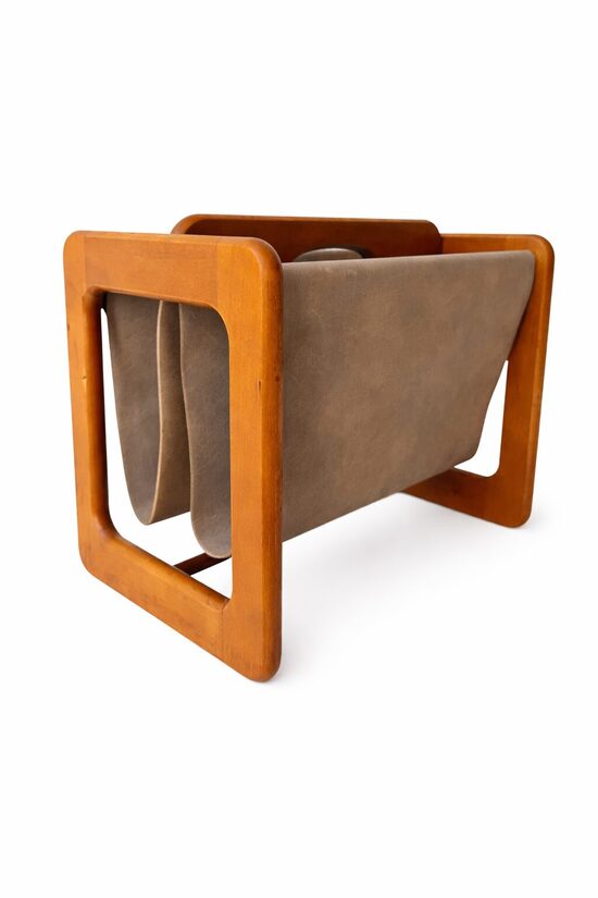 Dāņu dizaina žurnālu turētājs, 1960. gadi – tīkkoks