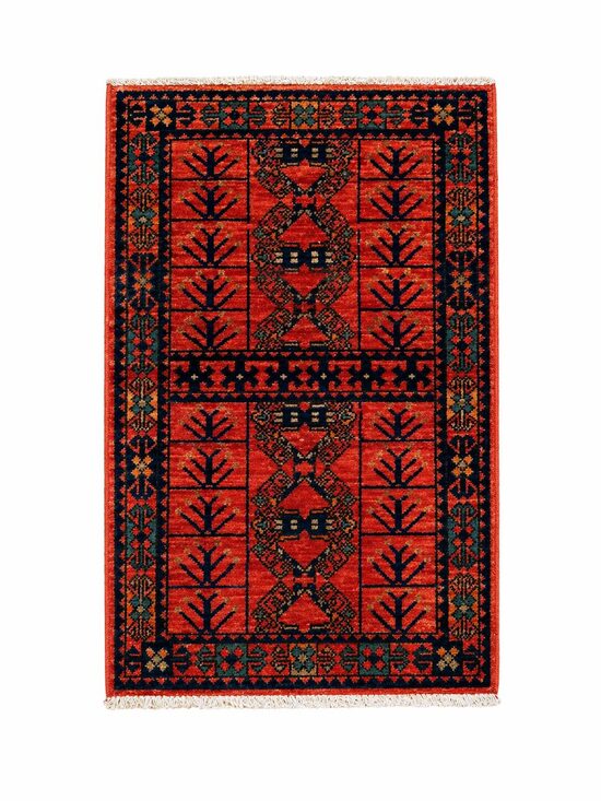 Jauns afgāņu vilnas paklājs – roku darbs