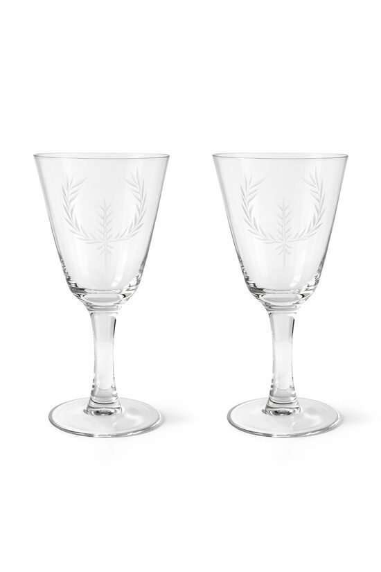 Vīna glāzes ar gravējumiem