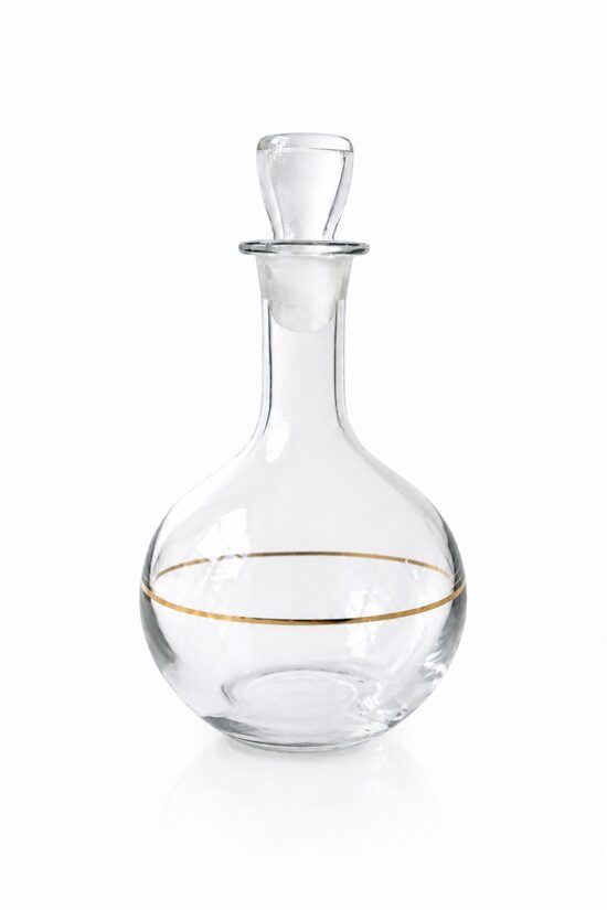 Small glass carafe with gold line