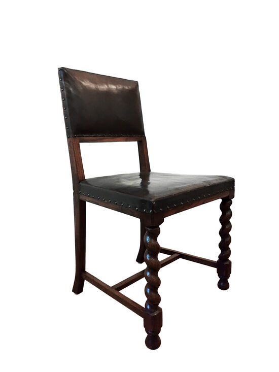 Ādas ēdamistabas krēsli