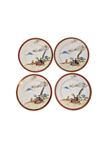  Austrumu porcelāna šķīvju komplekts