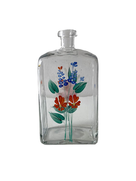 Vāze ar roku gleznotiem ziediem