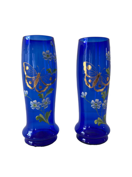 Zila stikla vāžu komplekts ar apgleznojumiem